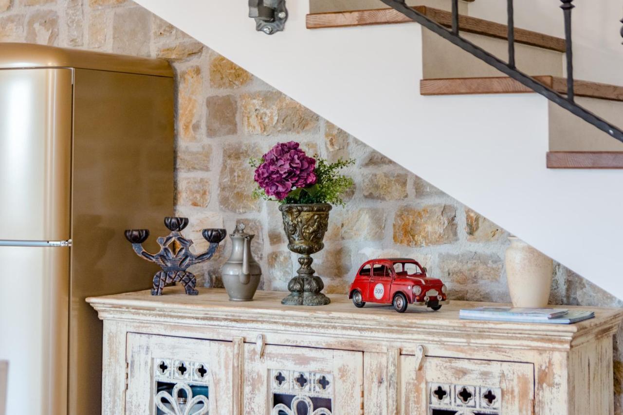 Holiday Home Rustic Kraljici Luaran gambar
